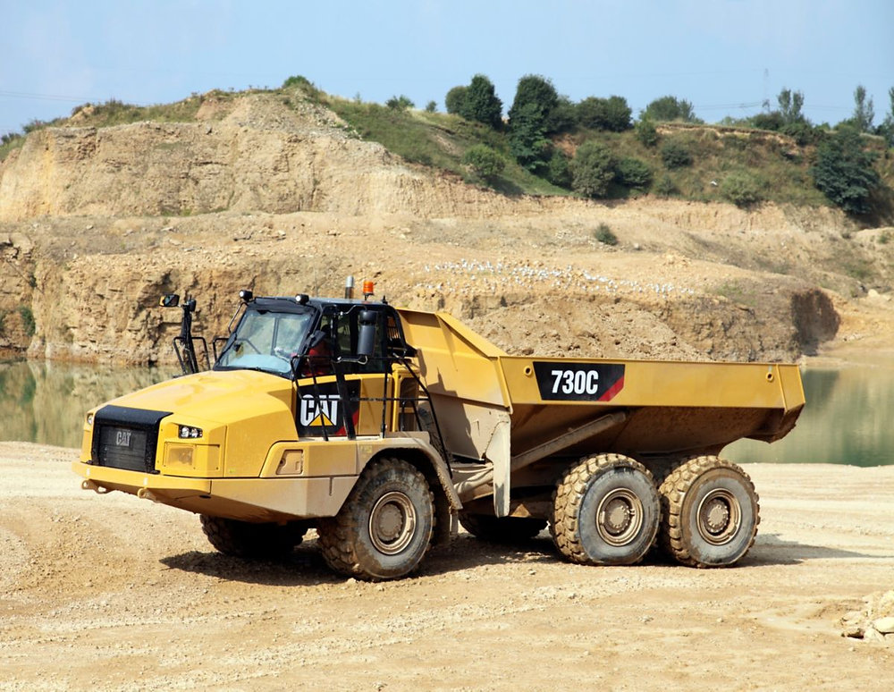 Camión Articulado 730 Caterpillar